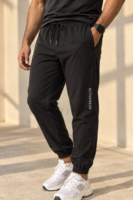 Men Essential Joggers